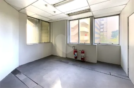 Sala Comercial à venda, 457m² no Vila Cordeiro, São Paulo