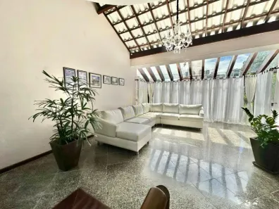 Casa com 6 Quartos à venda, 350m² no Itaigara, Salvador