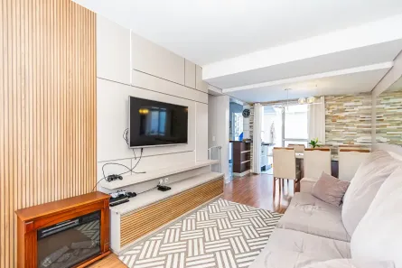 Casa de Condomínio com 3 Quartos à venda, 110m² no Tingui, Curitiba