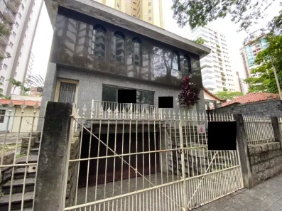 Sobrado com 4 Quartos para alugar, 398m² no Jardim, Santo André