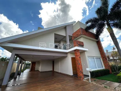 Sobrado com 3 Quartos à venda, 600m² no FAG, Cascavel