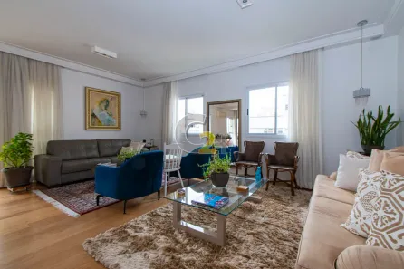Apartamento com 3 Quartos para alugar, 200m² no Santa Cecília, São Paulo