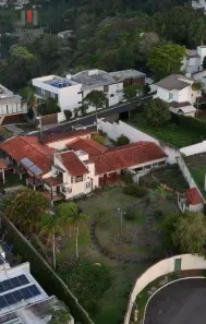Lote/Terreno à venda, 900m² no São Pedro, Juiz de Fora
