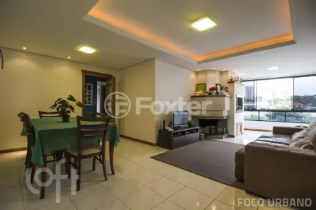 Apartamento com 3 Quartos à venda, 106m² no Passo da Areia, Porto Alegre