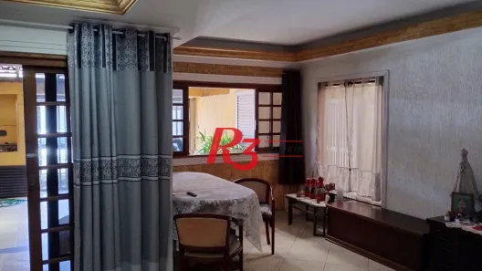 Sobrado com 3 Quartos à venda, 283m² no Saboó, Santos