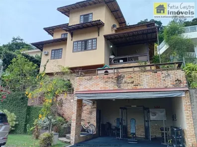 Casa de Condomínio com 4 Quartos à venda, 264m² no Engenho do Mato, Niterói