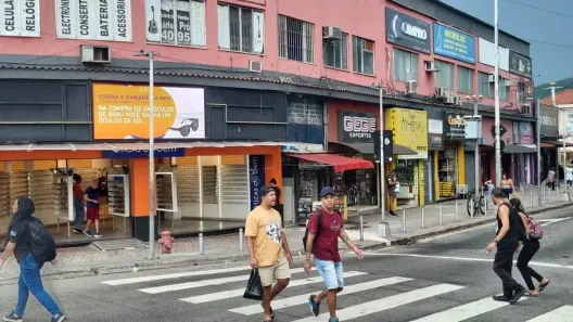 Ponto Comercial para alugar, 60m² no Taquara, Rio de Janeiro