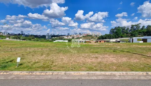 Lote/Terreno à venda, 700m² no Jardim Santa Teresa, Jundiaí