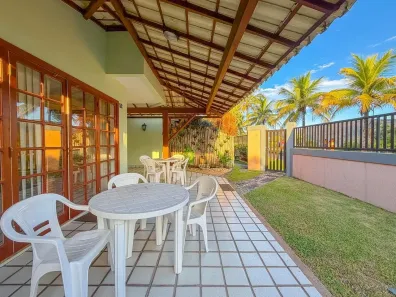 Casa de Condomínio com 4 Quartos à venda, 200m² no Camboinhas, Niterói