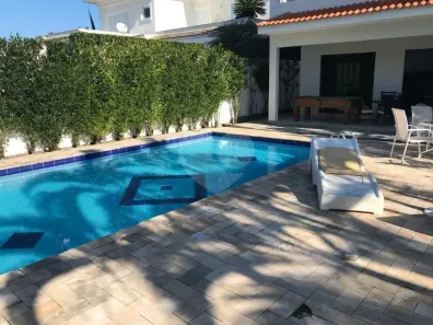 Sobrado com 5 Quartos para alugar, 428m² no Jardim Acapulco, Guarujá