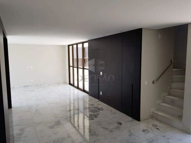 Cobertura com 3 quartos — Lourdes, Belo Horizonte