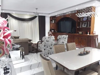Casa com 3 Quartos à venda, 360m² no Taquara, Rio de Janeiro