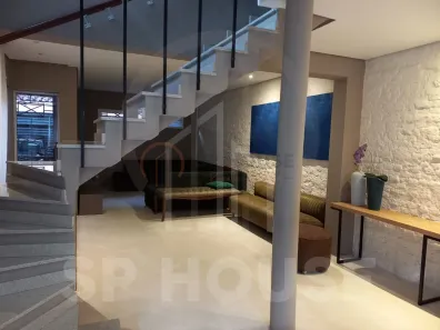 Sobrado com 3 Quartos à venda, 250m² no Vila Cordeiro, São Paulo