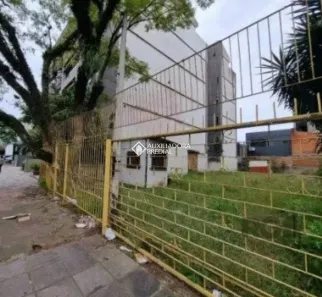 Lote/Terreno com 1 Quarto para alugar, 321m² no Passo da Areia, Porto Alegre