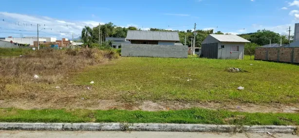 Lote/Terreno à venda, 250m² no Forquilhas, São José