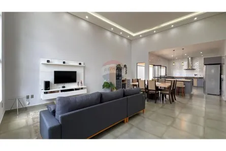 Casa com 3 Quartos à venda, 228m² no Villas Paraíso, Botucatu