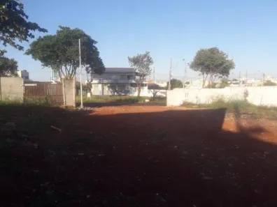 Lote/Terreno à venda, 250m² no Tibery, Uberlândia