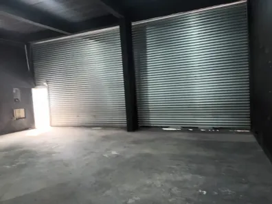 Galpão/Depósito/Armazém para alugar, 280m² no Cidade Intercap, Taboão da Serra