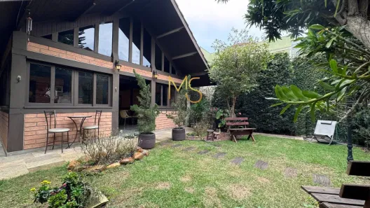 Casa com 3 Quartos à venda, 236m² no Jardim da Glória, Cotia
