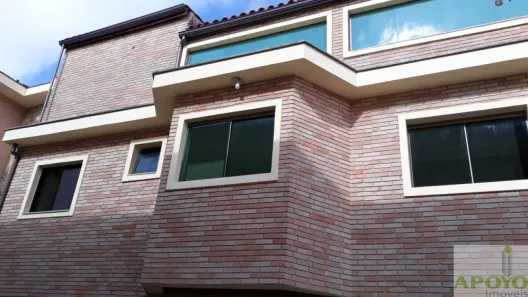 Sobrado com 2 Quartos para alugar, 65m² no Vila Constança, São Paulo