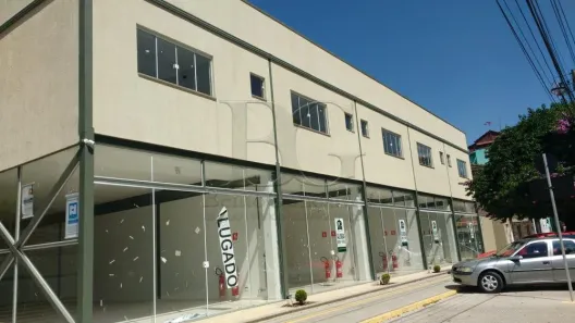 Ponto Comercial para alugar, 39m² no Centro, Poços de Caldas