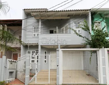Sobrado com 3 Quartos à venda, 143m² no Estância Velha, Canoas