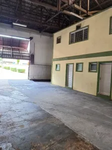 Galpão/Depósito/Armazém para alugar, 800m² no Vila Siam, Londrina