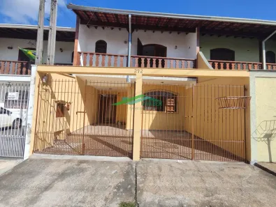 Casa com 3 Quartos para alugar, 250m² no Centro, Boituva