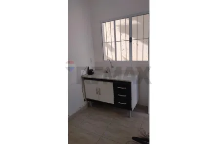 Casa com 1 Quarto para alugar, 38m² no João XXIII, Vinhedo