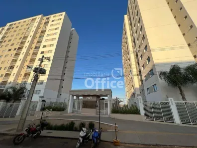Apartamento com 2 Quartos para alugar, 54m² no Cidade Jardim, Anápolis