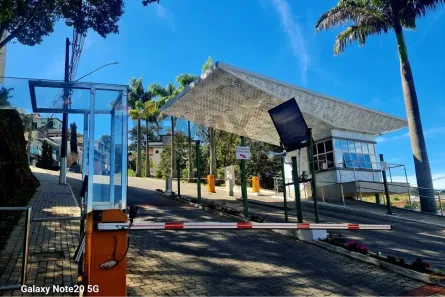 Casa de Condomínio com 3 Quartos à venda, 478m² no São Pedro, Juiz de Fora