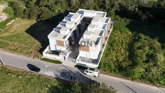 Sobrado com 2 Quartos à venda, 152m² no Nova Palhoça, Palhoça