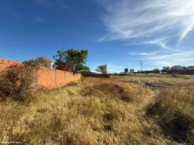 Lote/Terreno à venda, 432m² no Guanambi, Guanambi