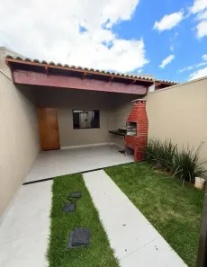Casa com 3 Quartos à venda, 78m² no Privê Lírios do Campo, Anápolis