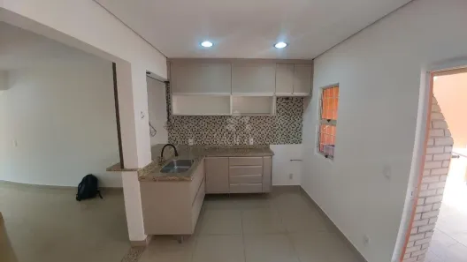 Casa de Condomínio com 2 Quartos para alugar, 70m² no Parque Villa Flores, Sumaré