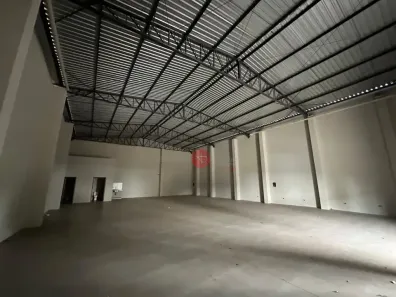 Galpão/Depósito/Armazém com 1 Quarto para alugar, 300m² no Vila Ziober, Londrina