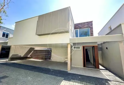 Sobrado com 3 Quartos à venda, 250m² no Jardim dos Estados, São Paulo
