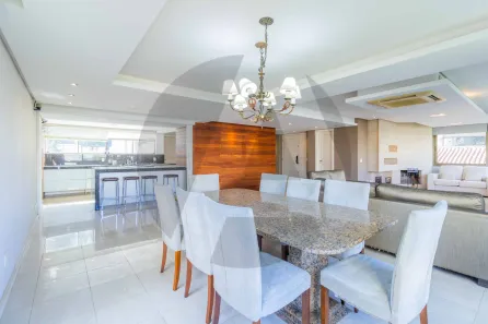 Apartamento com 2 Quartos para alugar, 264m² no Mont Serrat, Porto Alegre