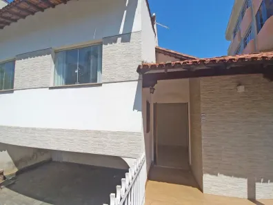 Casa com 5 Quartos para alugar, 575m² no Buritis, Belo Horizonte