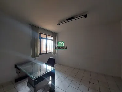 Sala Comercial para alugar, 32m² no Centro, Anápolis