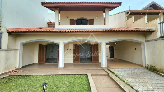 Sobrado com 4 Quartos à venda, 235m² no Josedy, Peruíbe