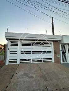 Casa com 3 Quartos à venda, 143m² no Centro, Marília