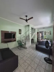Casa com 2 Quartos à venda, 105m² no Guilhermina, Praia Grande