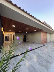 Casa com 3 Quartos à venda, 186m² no Jardim Rasslem, Dourados