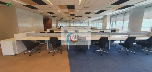 Sala Comercial para alugar, 3706m² no Vila Gertrudes, São Paulo