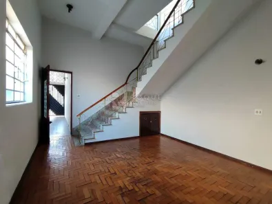 Casa com 3 Quartos à venda, 170m² no Centro, Limeira