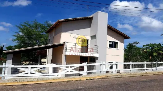Casa de Condomínio com 4 Quartos à venda, 250m² no Lagoa Nova, Natal