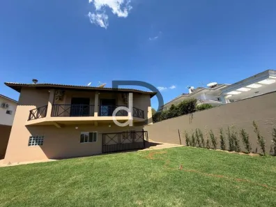 Casa com 4 Quartos à venda, 317m² no Centro, Vinhedo