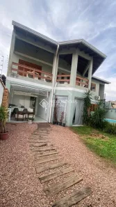 Casa com 4 Quartos à venda, 195m² no Parque 35, Guaíba