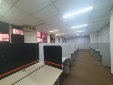 Sala Comercial com 9 Quartos para alugar, 273m² no República, São Paulo